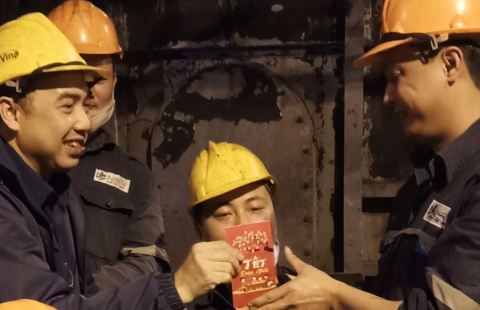 Công đoàn Công ty TNHH NatSteelVina tổ chức đón giao thừa Xuân Tân Sửu