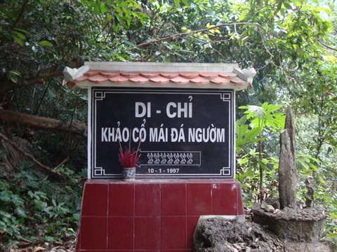 Di chỉ mái đá Ngườm – Thần Sa , Võ Nhai ,  Thái Nguyên